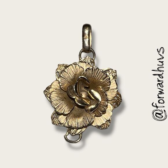 Bundle Sale 3 for $15 | 1960s Giovanni Filigree Pendant – No Chain - Picture 1 of 7